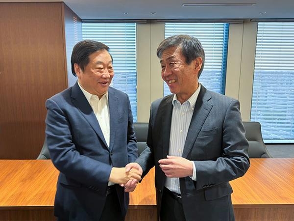 Tan Xuguang Holds Talks with Isuzu's President, Masanori Katayama
